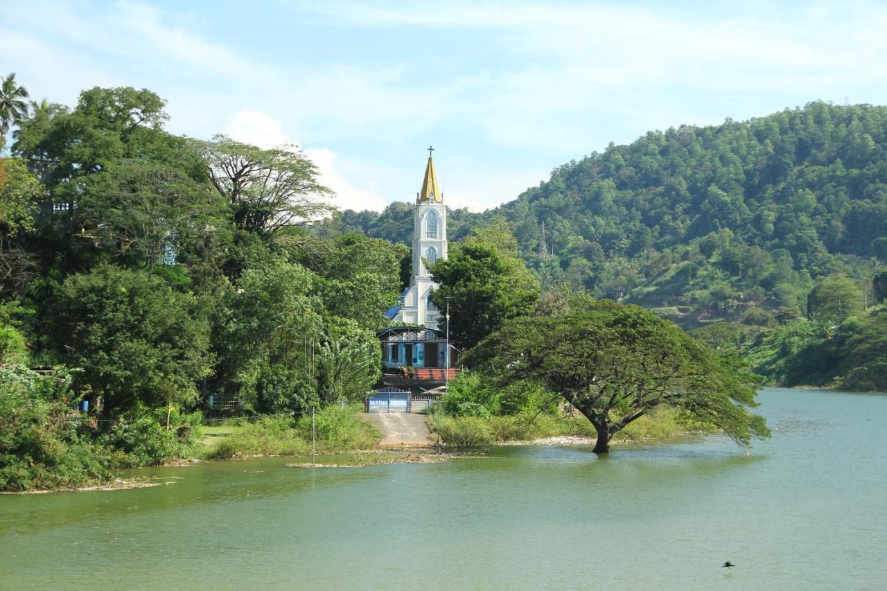 Mahaweli Shades 호텔 캔디 외부 사진